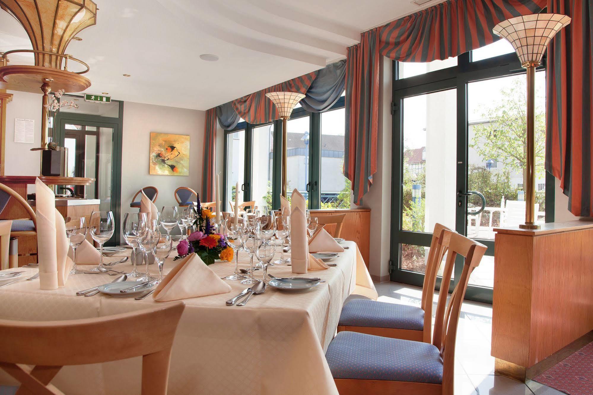 Goebel'S Hotel Aquavita Бад-Вильдунген Экстерьер фото