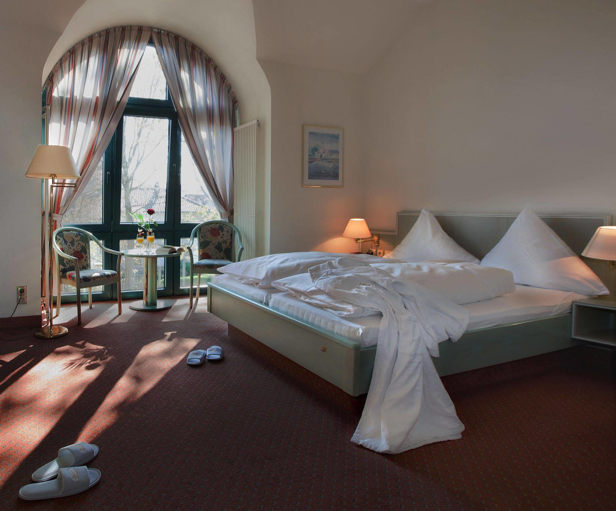 Goebel'S Hotel Aquavita Бад-Вильдунген Экстерьер фото